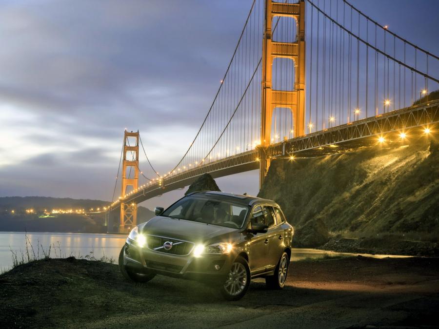  Volvo XC60 T6 2008 года  (US) (фото 16 из 16)